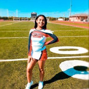 Meet your Posher, Alena